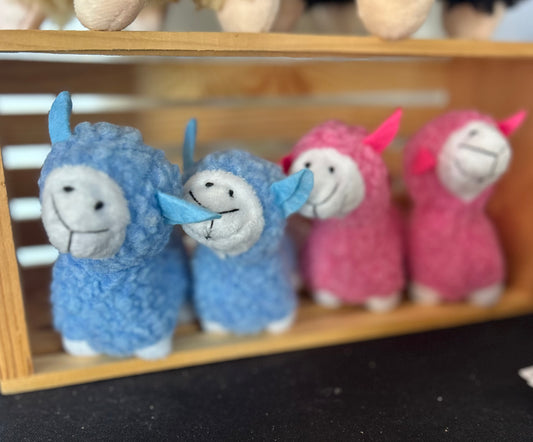 Alpaca stuffie small