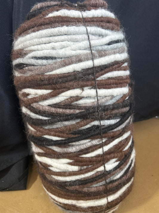 Alpaca Rug Yarn 8 yards