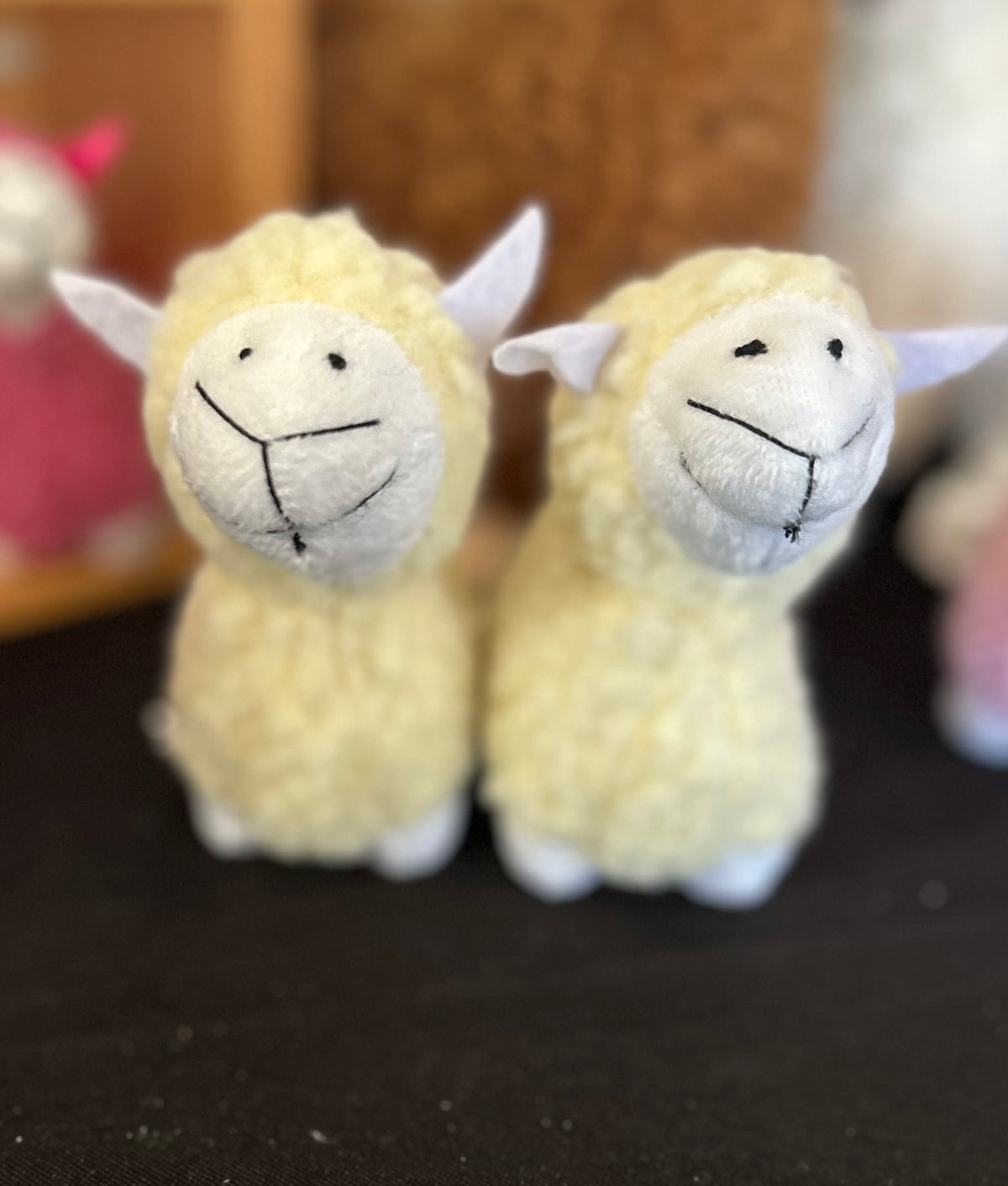 Alpaca stuffie small